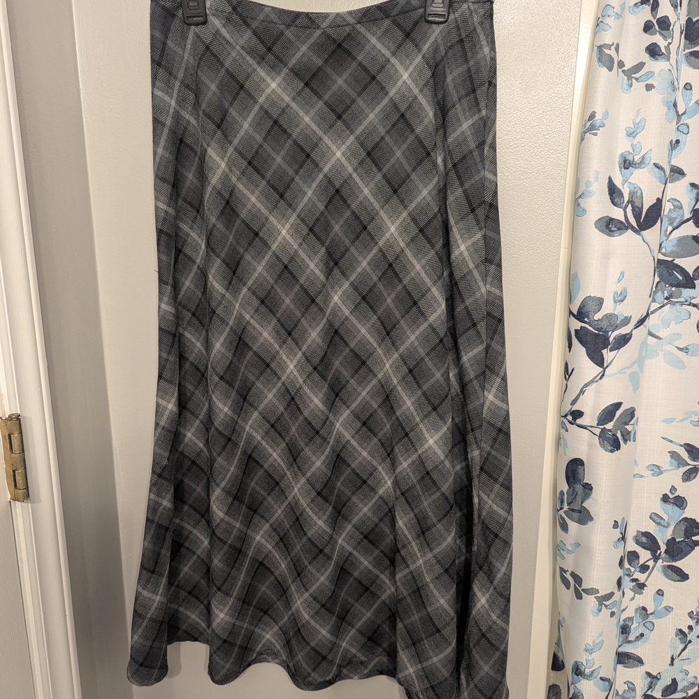 Croft & Barrow Gray Plaid A-Line Skirt